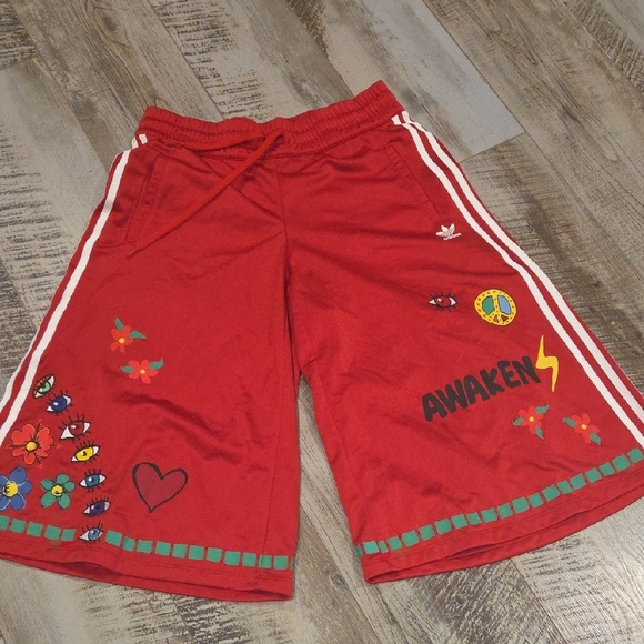 Adidas Red Shorts with Multicolor Logo - Picture 2 of 12
